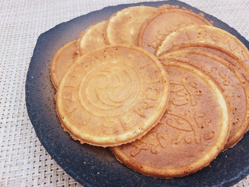 140g無選別黒豆きな粉炭酸せんべい